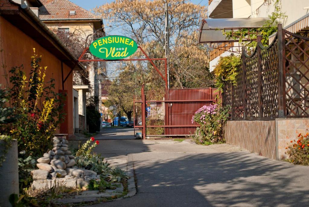 Pensiunea Vlad Timişoara Exterior foto